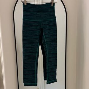 Lululemon Cropped Leggings